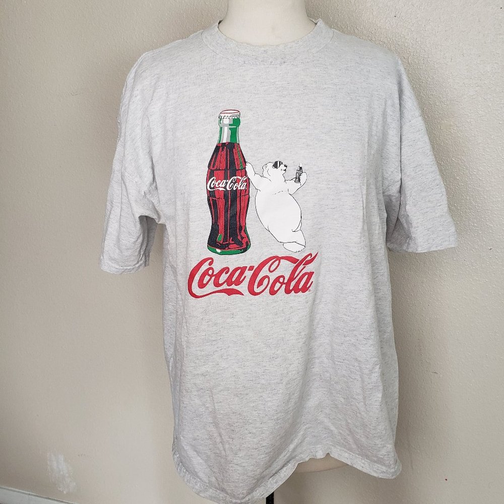 Vintage Coca Cola Polar Bear Tee Shirt XL (runs small)